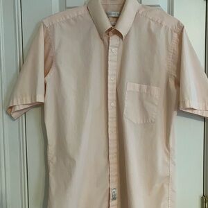 Vintage 70s Geoffrey Beene men's pink short-sleeved dress shirt